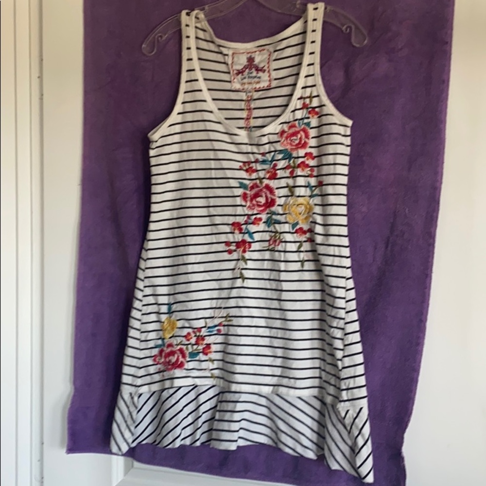 JW Los Angeles flowing tank top
